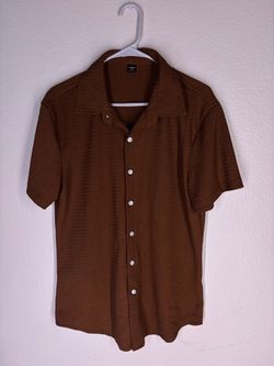Brown Short Sleeve Button-Up Shirt