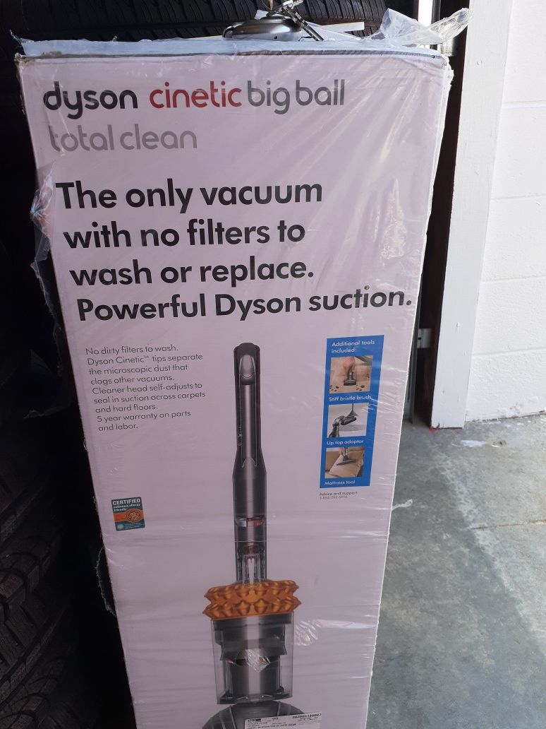 new dyson cinetic big ball total clean