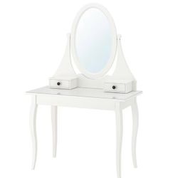 Mirror Dresser Not Chair
