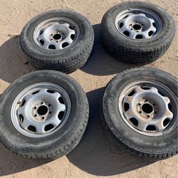 6lug Ford F150 OEM rims And Tires