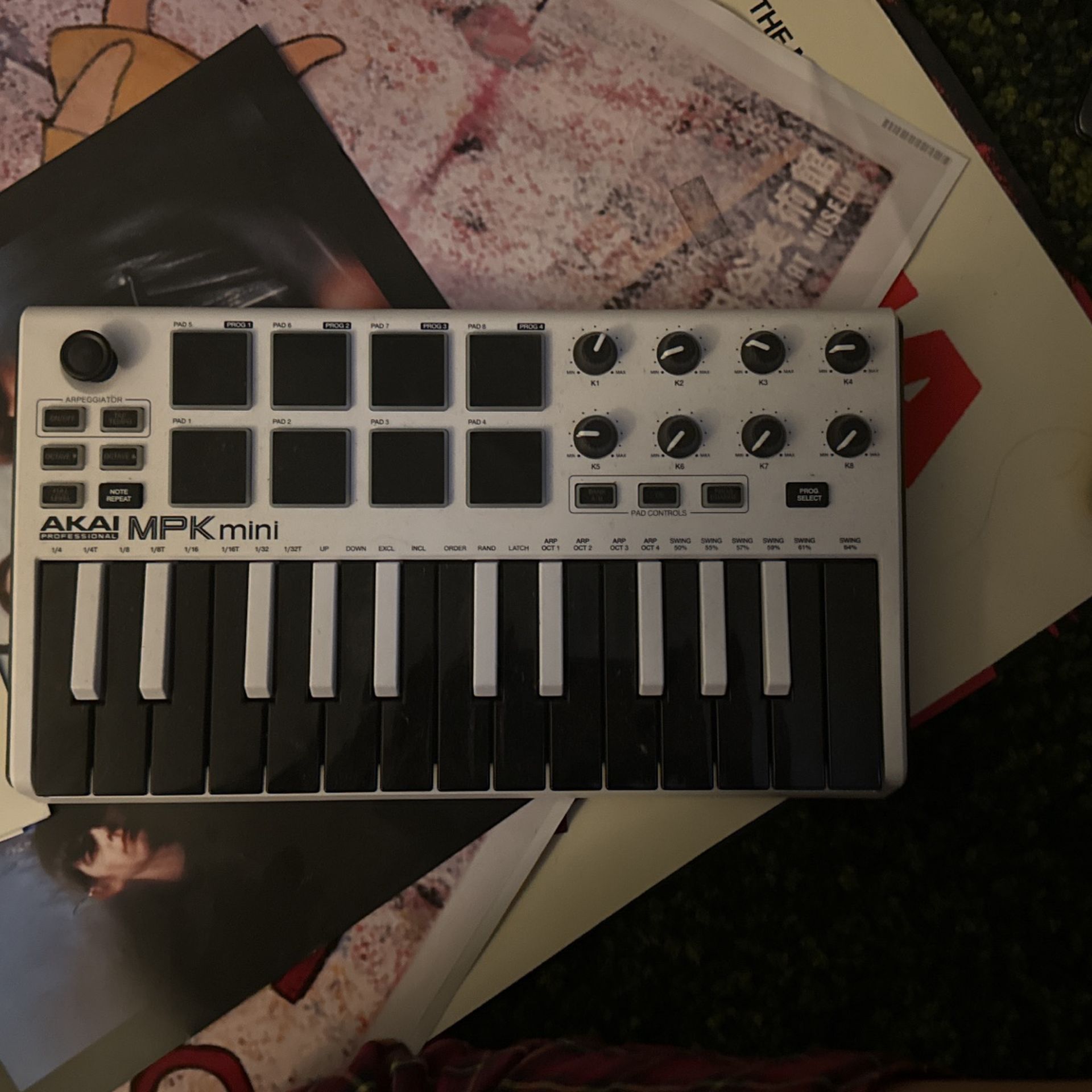 Akai MPK mini keyboard