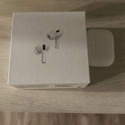 Apple AirPods Pro 2nd Generation 
