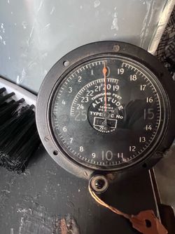 Antique Tycos type C  Aircraft Altitude meter