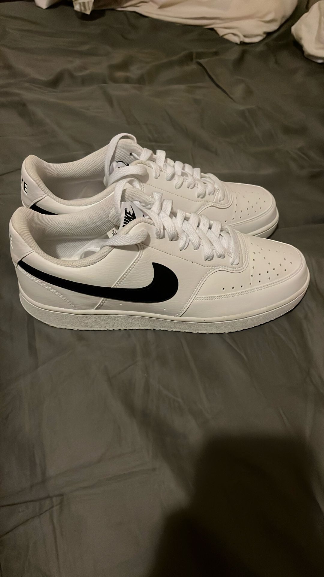 Nike Court Visions