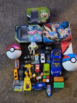 Random Lot Of Toys 