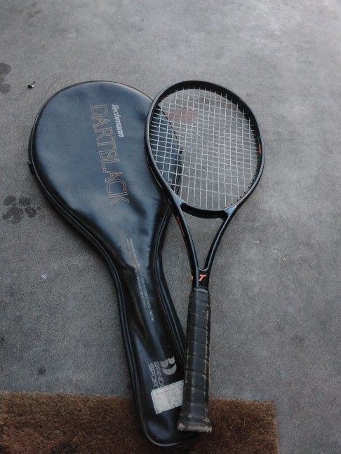 Dartblack Tenis Racket