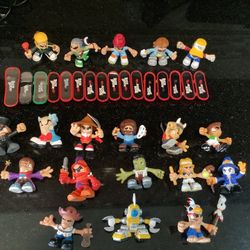 Tech Deck Dudes and other Magnetic Skater Toys, 35 Pieces All Together 