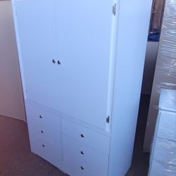 White Closet, Armario Blanco 