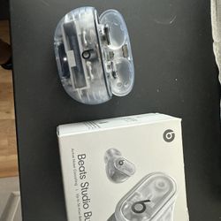 Beats Studio Buds Plus