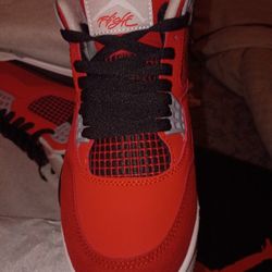 Brand New Bravo Jordan 4's Size 8,8.5