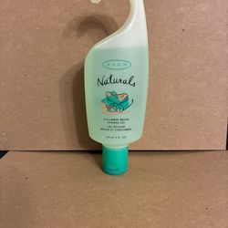 Avon naturals cucumber melon shower gel