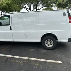 2007 Chevy Express 2500