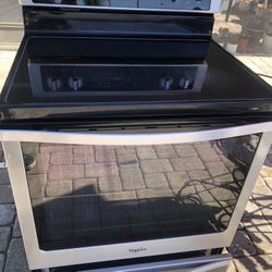 Whirlpool Electric Stove Convect Oven 