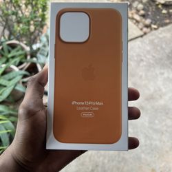 iPhone 13 Pro Max MagSafe Case In Golden Leather Brown 