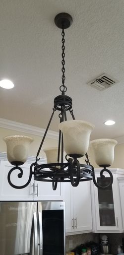 4 lamps chandelier