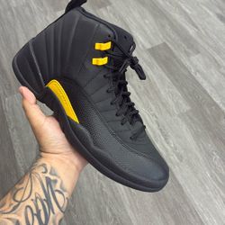Jordan 12 Black Taxi