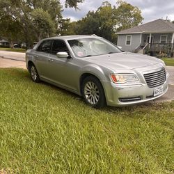 2012 Chrysler 300