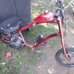 Custom Towne Motor Bike W/ Honda 4 Stroke  Motor 