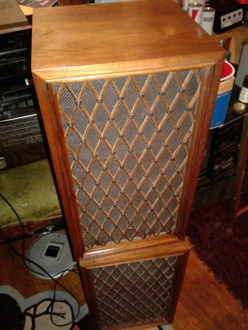Vintage pioneer cs-66e speakers very nice wood cabinets