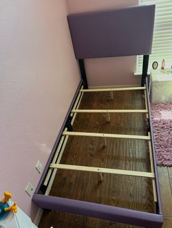 Twin Bed Frames (Like New)