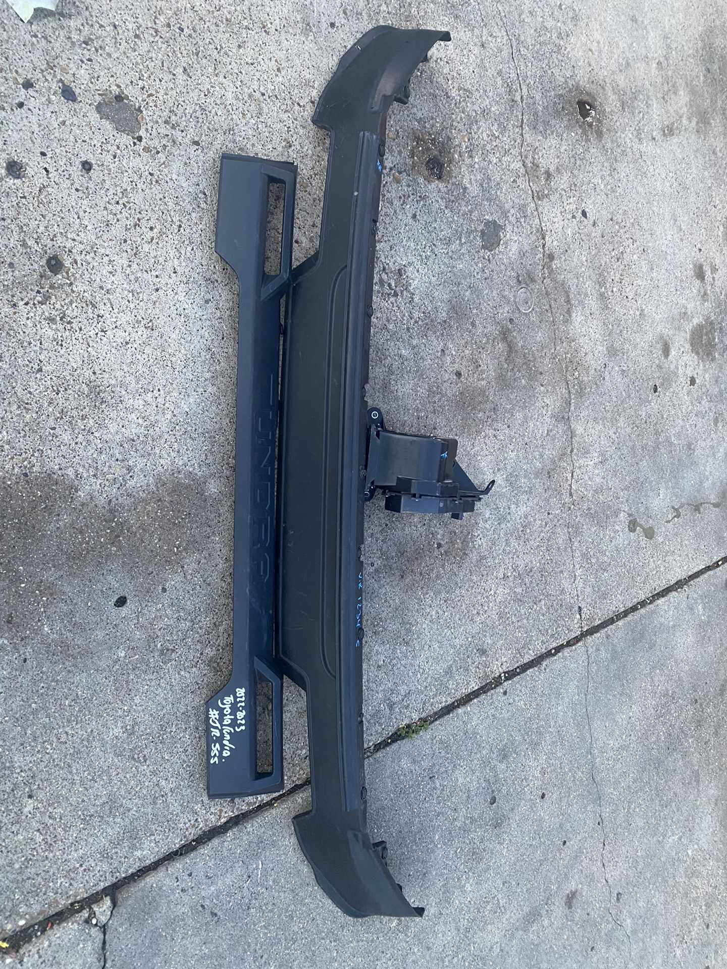 2022 2023 Toyota Tundra Front Active Aero Spoiler Bumper Motor Chin Air Dam.