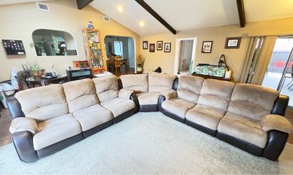 Sectional couch