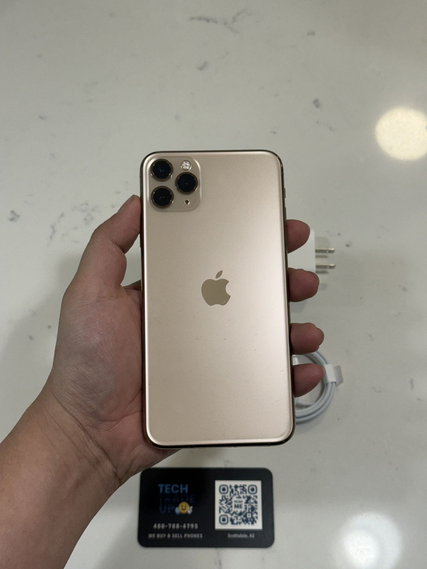 iPhone 11 Pro Max 64Gb Gold π Unlocked