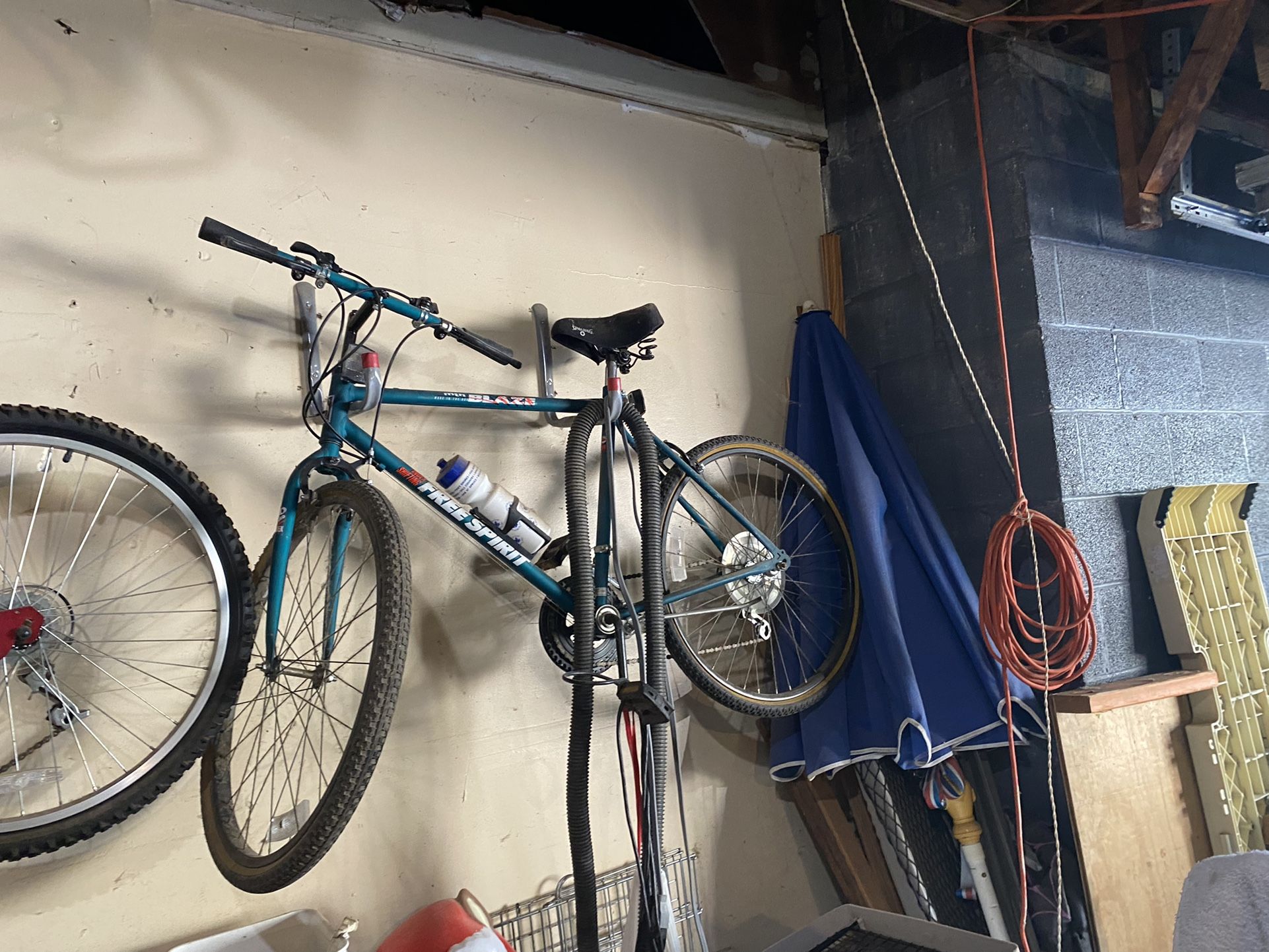 Mountain blaze Bike Free Spirit