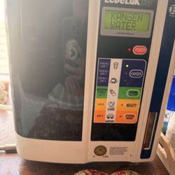 Kangen  Water machine Leveluk SD 501