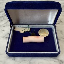 New angel skin pink coral brooch pin in Velvet Box