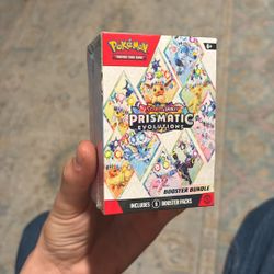 Prismatic evolutions Booster Bundle