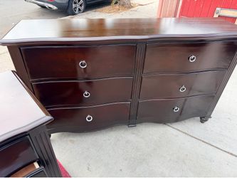 Used Dark  Espresso XL Wood Dresser
