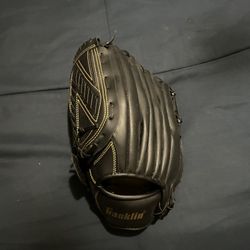 Right Hand Baseball Glove 