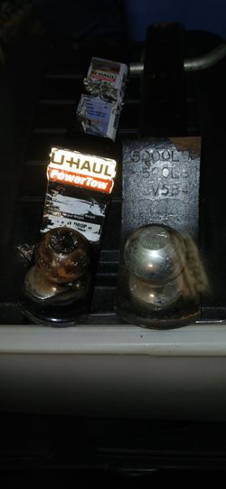 Ball mount