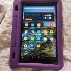 Amazon Fire HD 10 9th Gen (2019) 10.1" 32GB Black WiFi Alexa Fire With Case