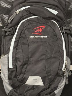 Sharkmouth hydration Backpacks