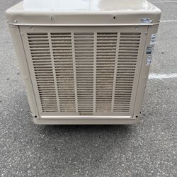 4900 CFM Down-Draft Roof Evaporative Cooler for 1800 sq. ft. (Motor Not Included)