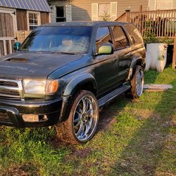 2000 Toyota 4runner/24"rims And Tires