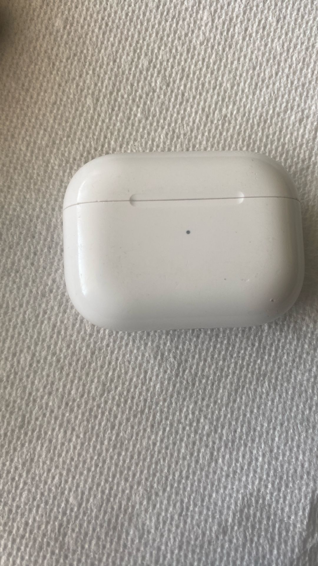 Used AirPods Pro 1