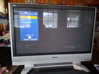42" panasonic t.v