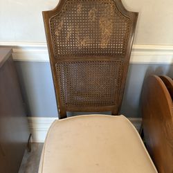 Dining Room Table And 8 Chairs 