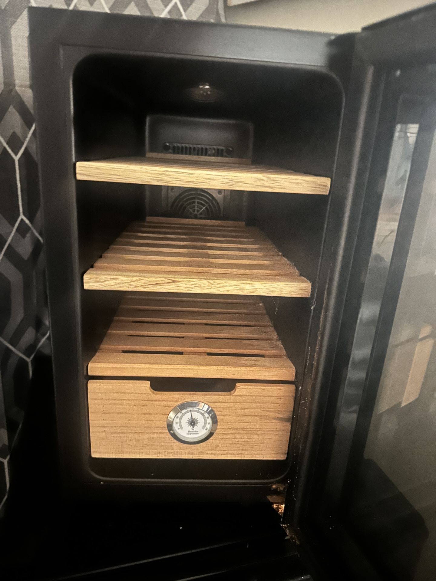 Digital Climate Controlled Humidor