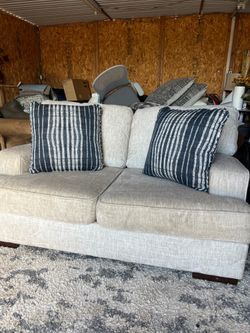 Deltona Loveseat, Parchment by Ashley Furniture