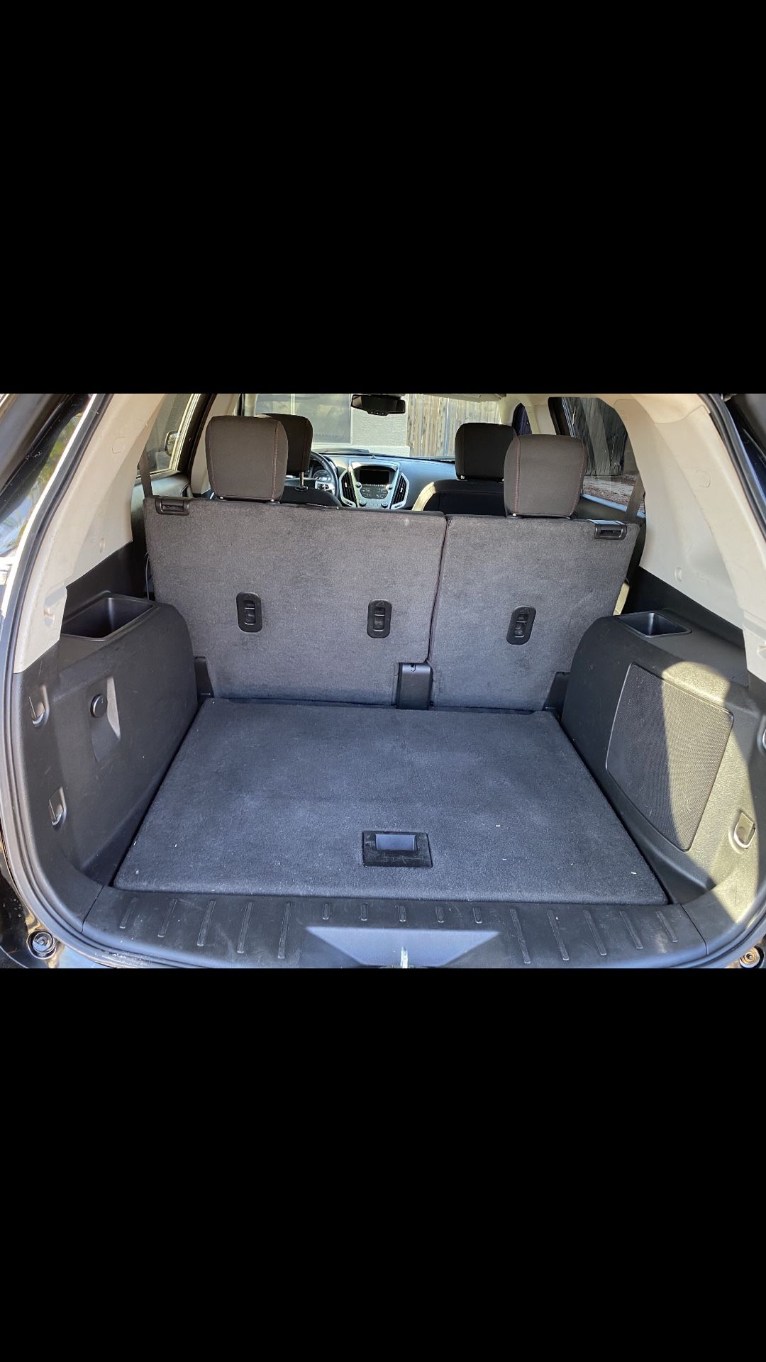 2014 GMC Terrain AWD Regular title, 4 cylinders, cold a/c, very clean interior, navigation system, back up camera, bluethoot, all wheel drive, 167k m