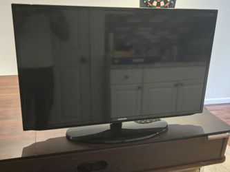 40" Samsung TV