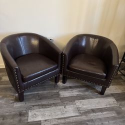 2 Chairs 