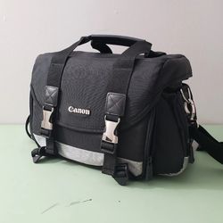 Canon 200DG Digital SLR Large Camera & Lens Case Gadget Bag Black Shoulder Strap