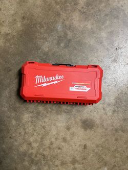 DRILL BITS!!!! MILWAUKEE BITS