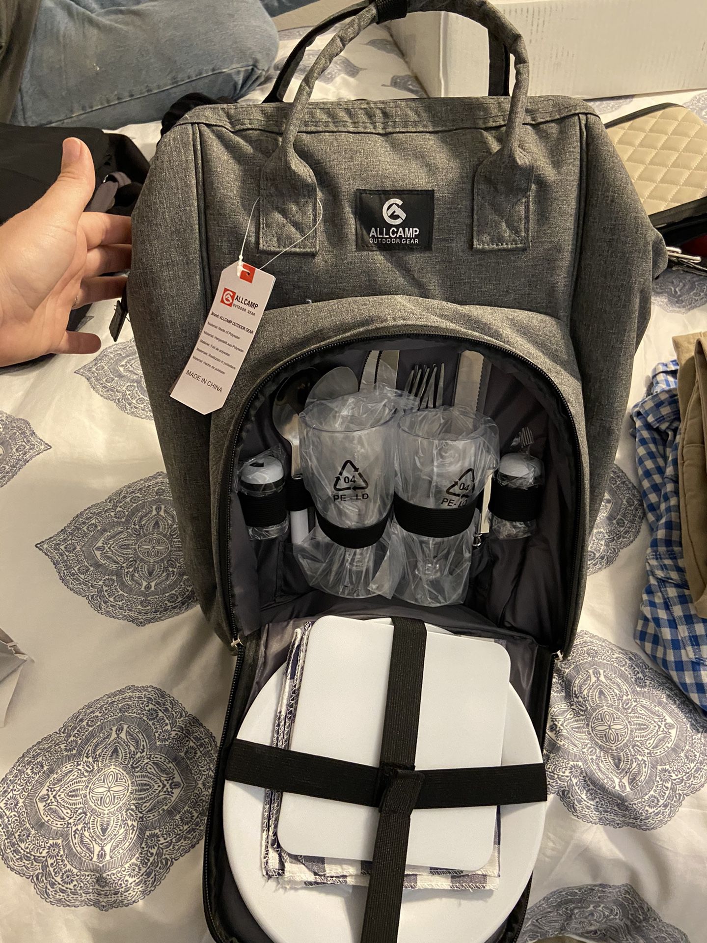 Insulated Picnic cooler/backpack