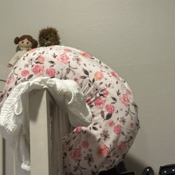 Nursing Pillow
